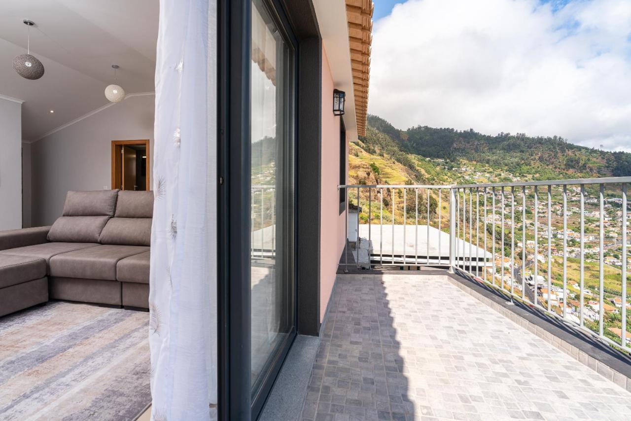 Casa Raimunda, Big Apartment With Amazing Views Arco da Calheta  Exteriör bild