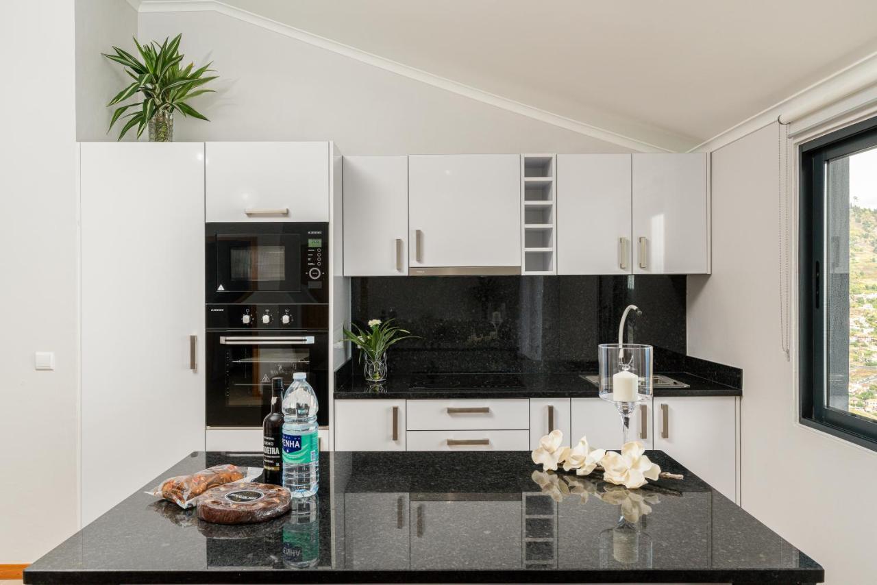 Casa Raimunda, Big Apartment With Amazing Views Arco da Calheta  Exteriör bild